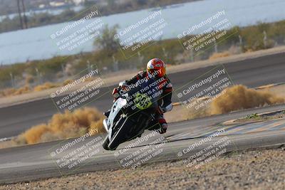 media/Dec-18-2022-SoCal Trackdays (Sun) [[8099a50955]]/Turn 14 (940am)/